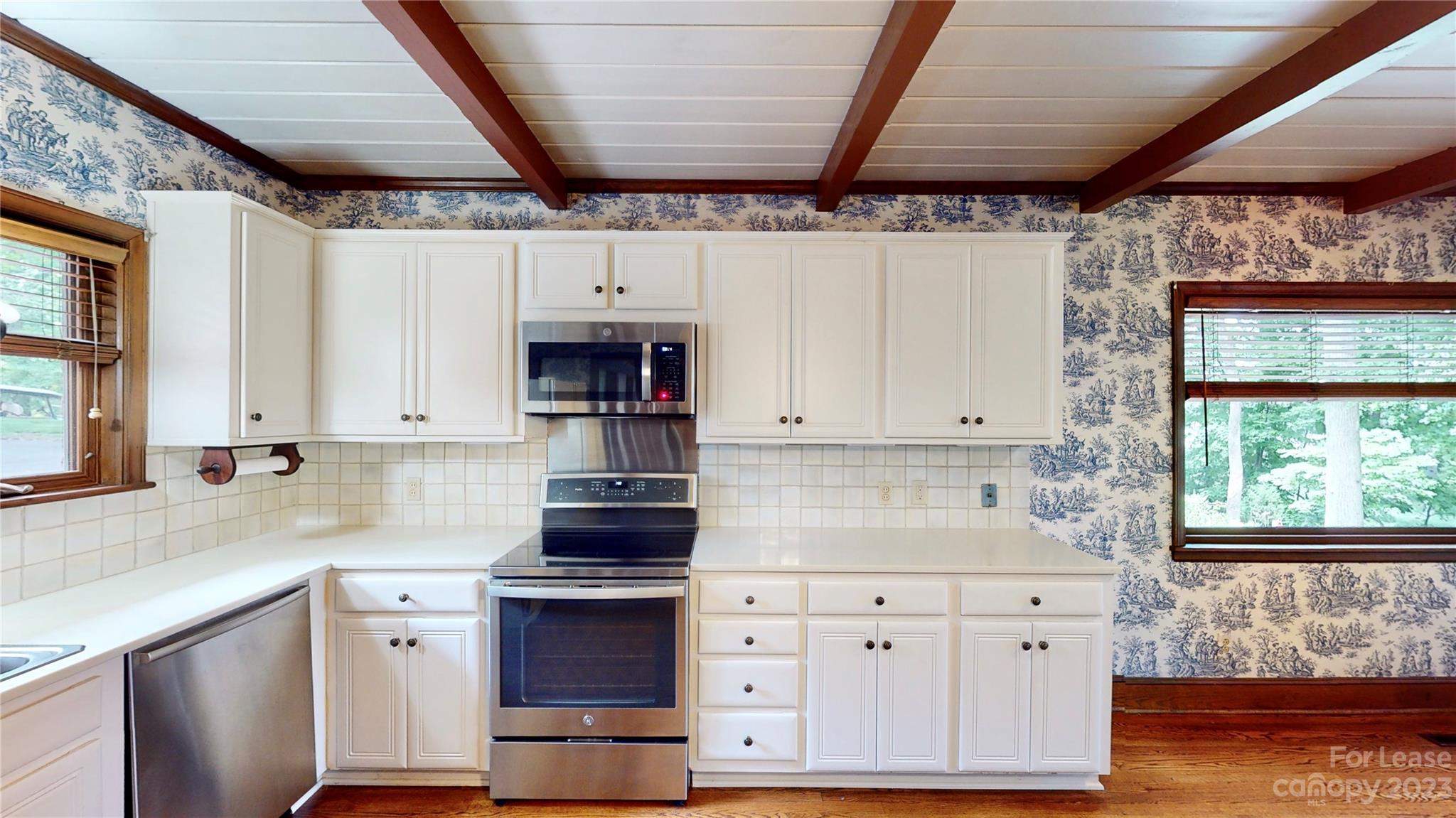 Carmel Country Club - Residential Lease