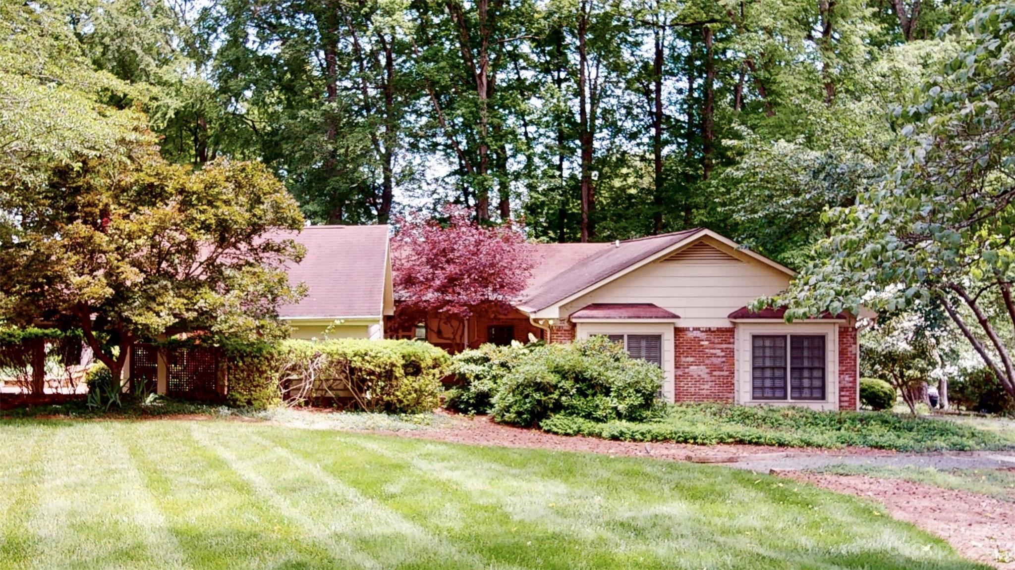 Carmel Country Club - Residential Lease