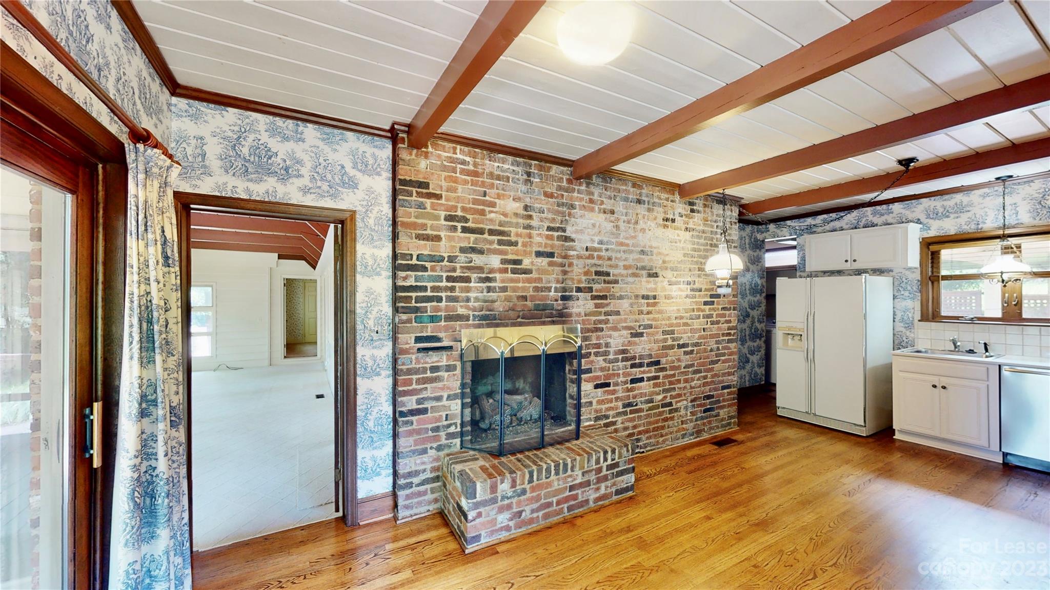 Carmel Country Club - Residential Lease