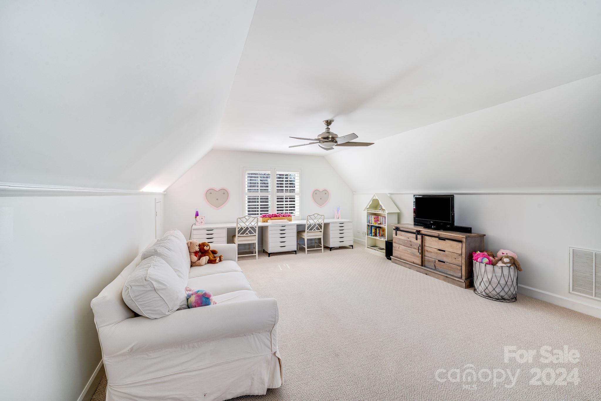 Fairfax Farms - Residential