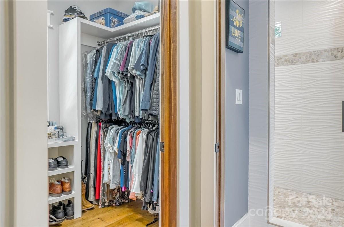 Jacobs Woods - Residential