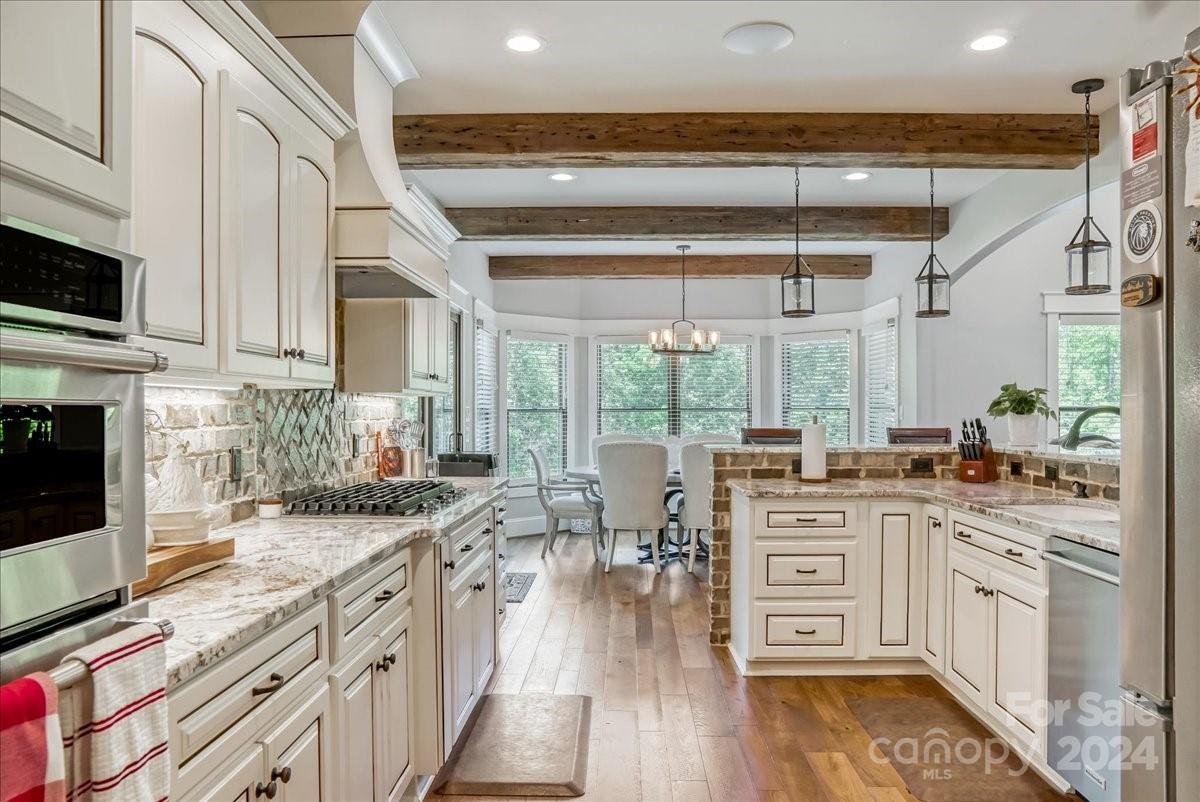 Jacobs Woods - Residential