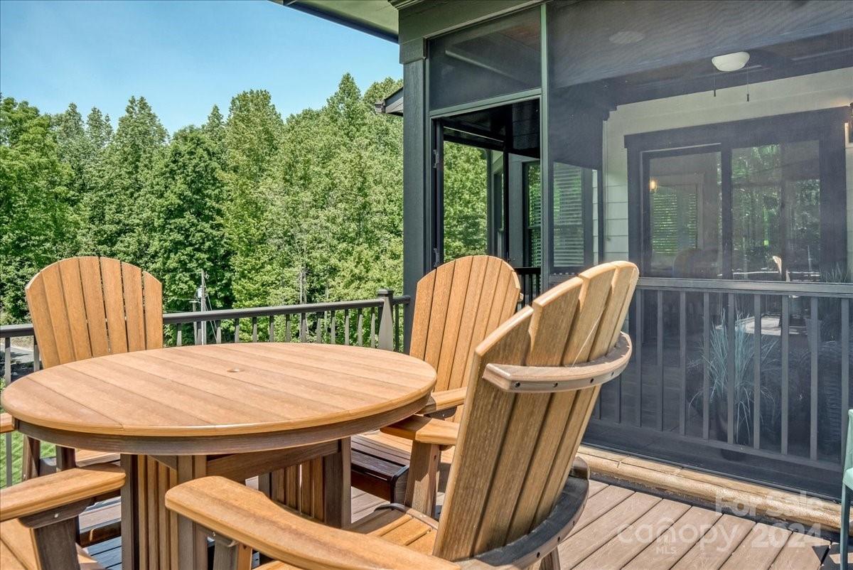 Jacobs Woods - Residential