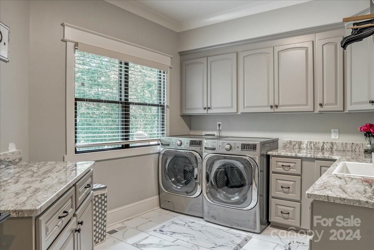 Jacobs Woods - Residential