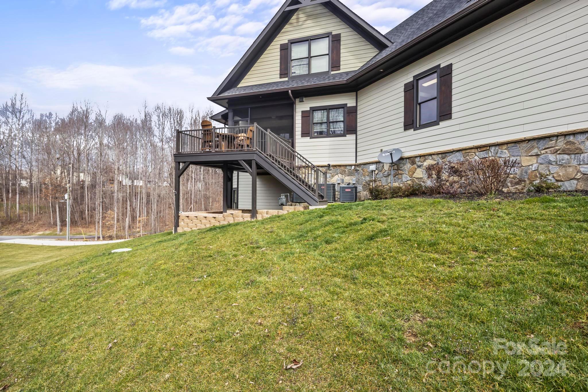 Jacobs Woods - Residential