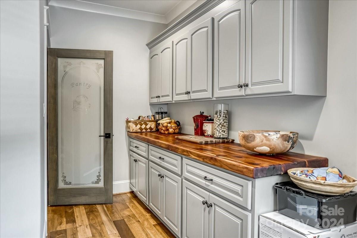 Jacobs Woods - Residential