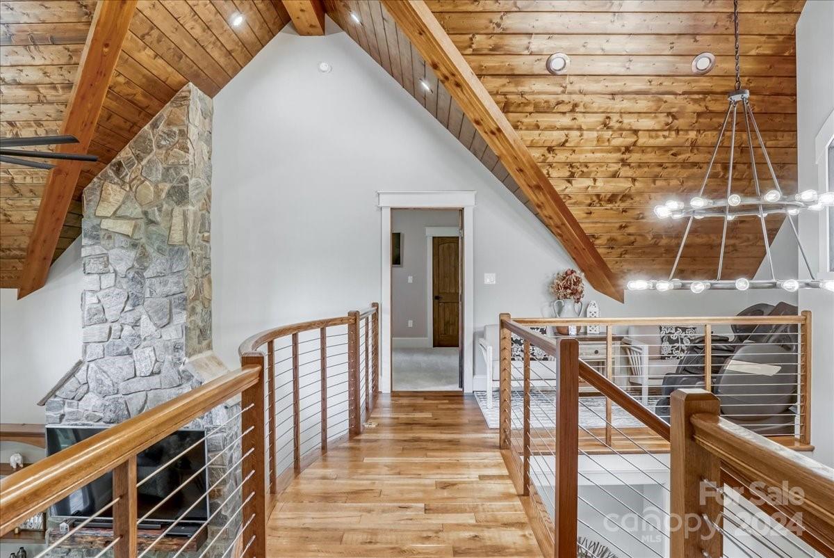 Jacobs Woods - Residential