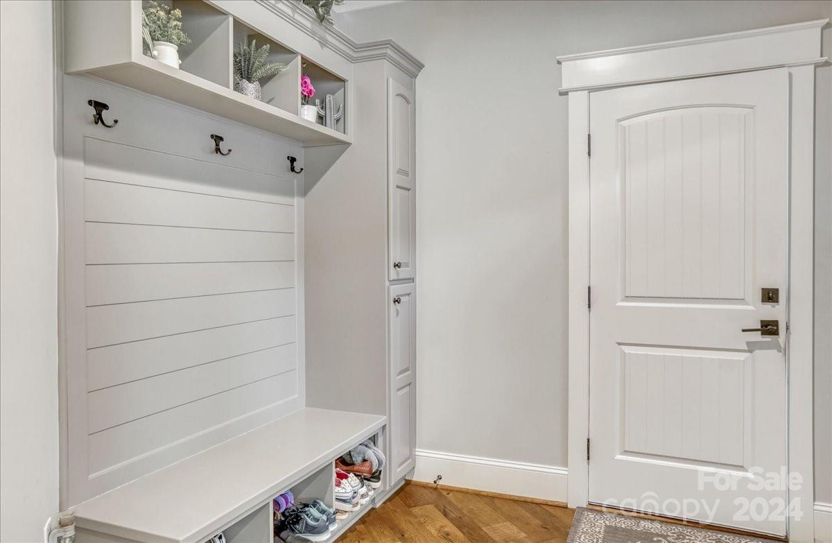 Jacobs Woods - Residential