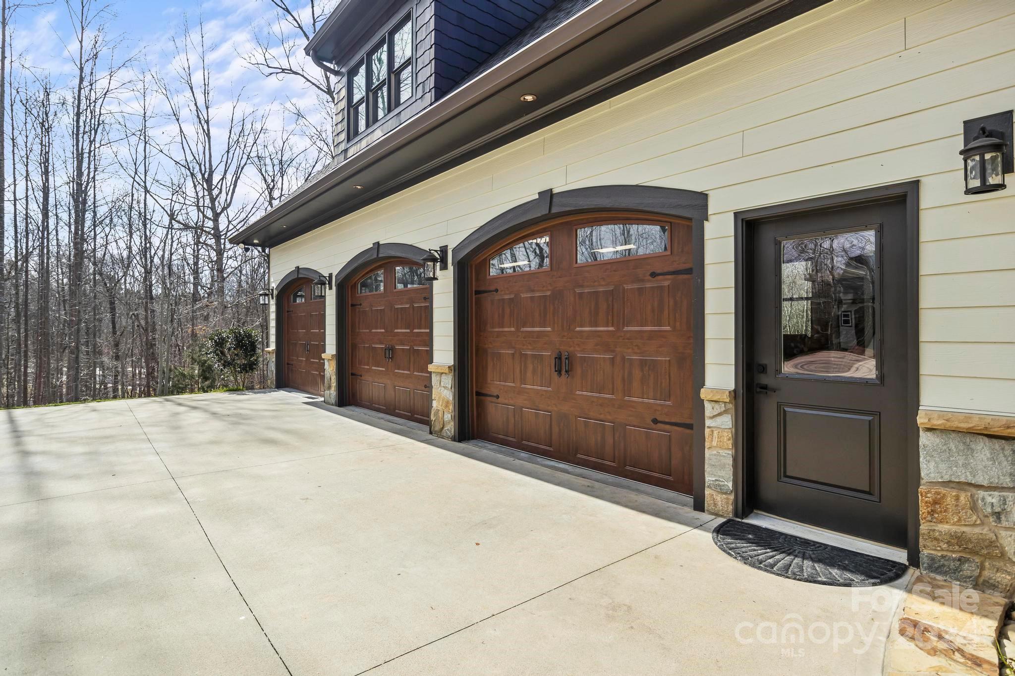 Jacobs Woods - Residential