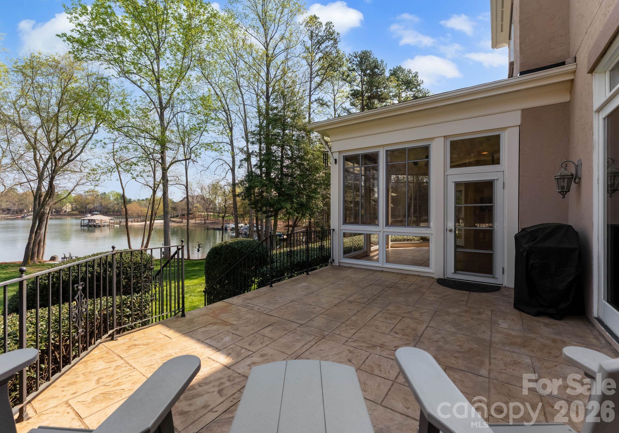 Sailview - Residential