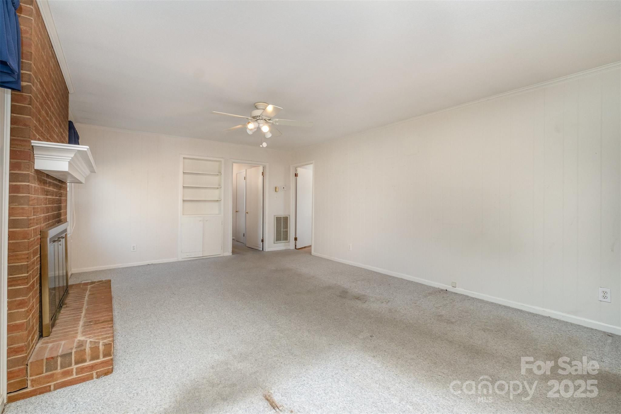 White Oaks - Residential