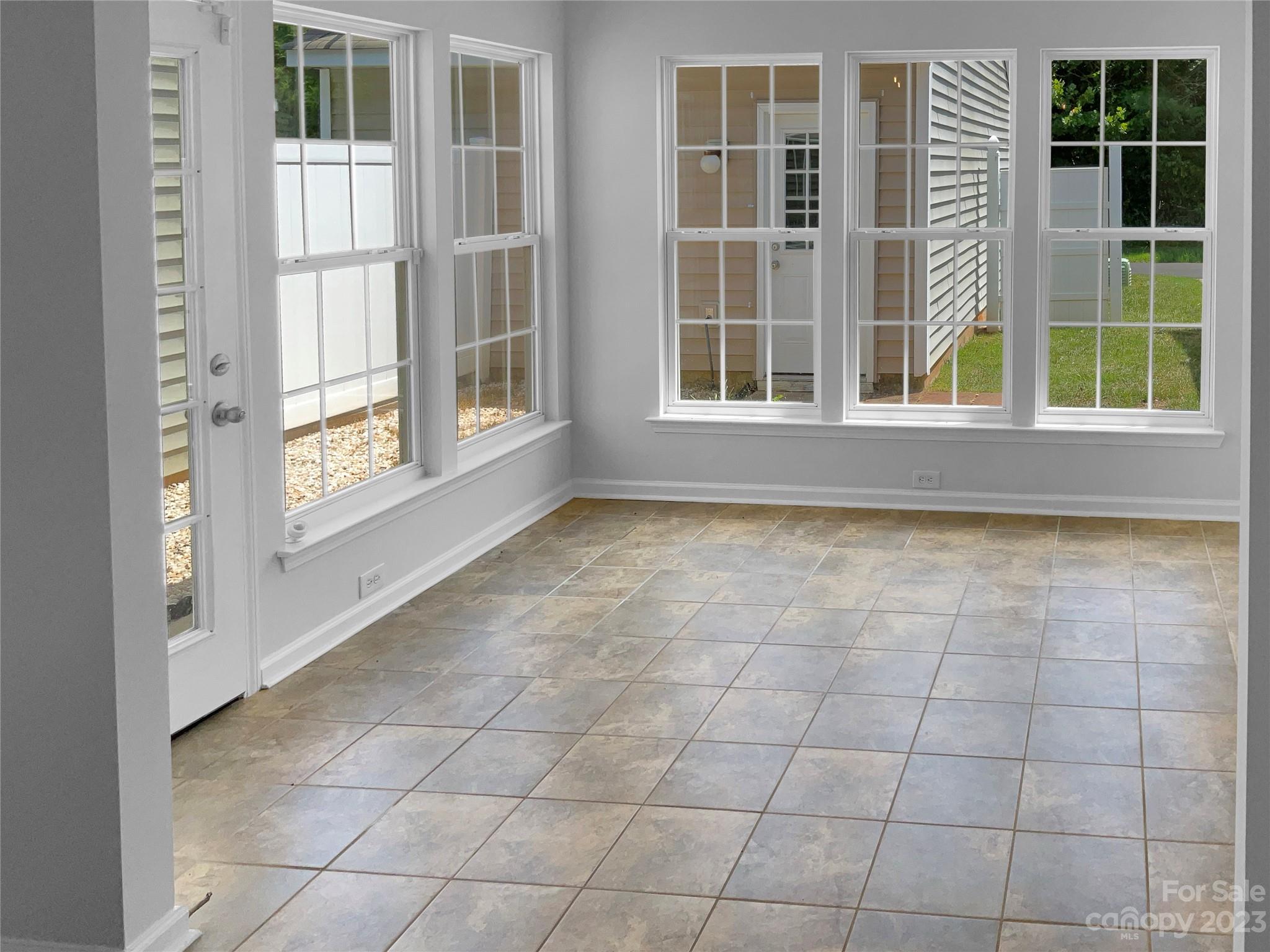 Tanners Creek - Residential