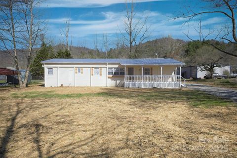 75 Allman Street Marble NC 28905