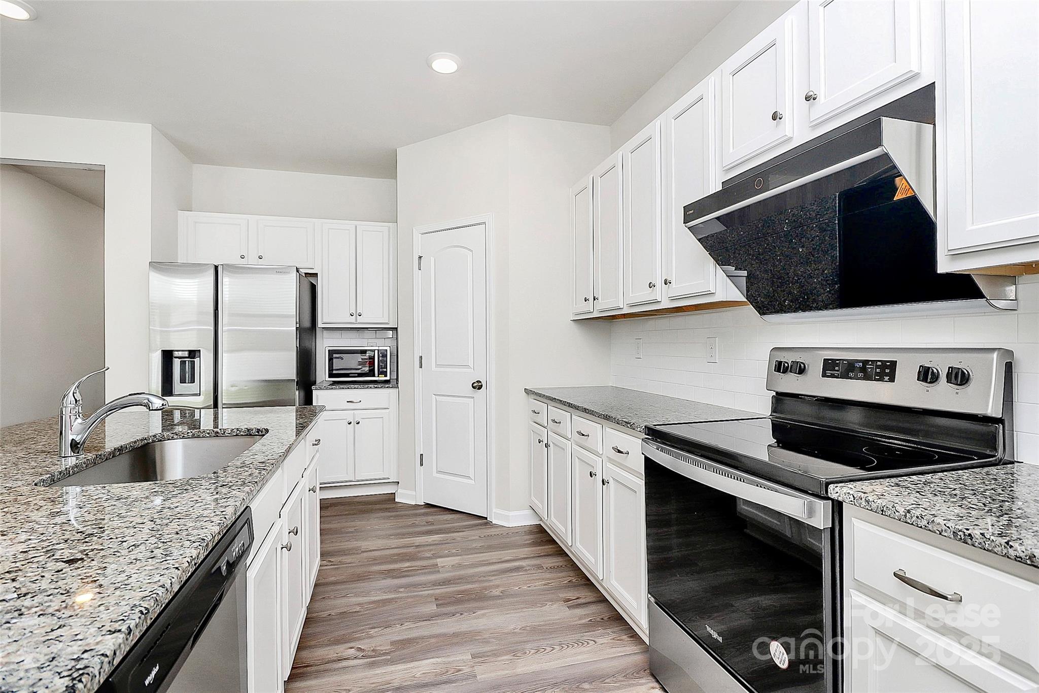 Retreat at Rocky River - Residential Lease