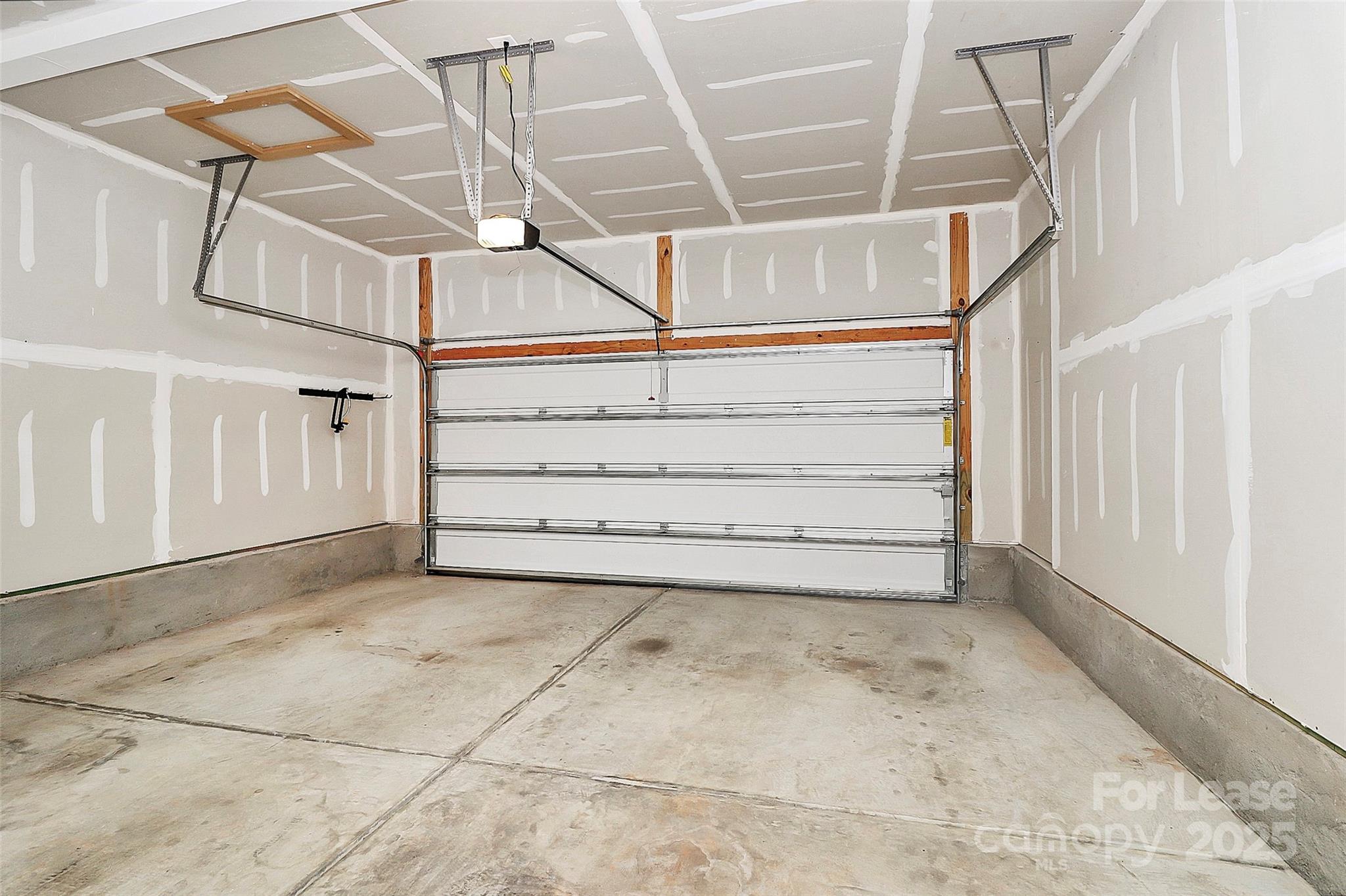 Retreat at Rocky River - Residential Lease