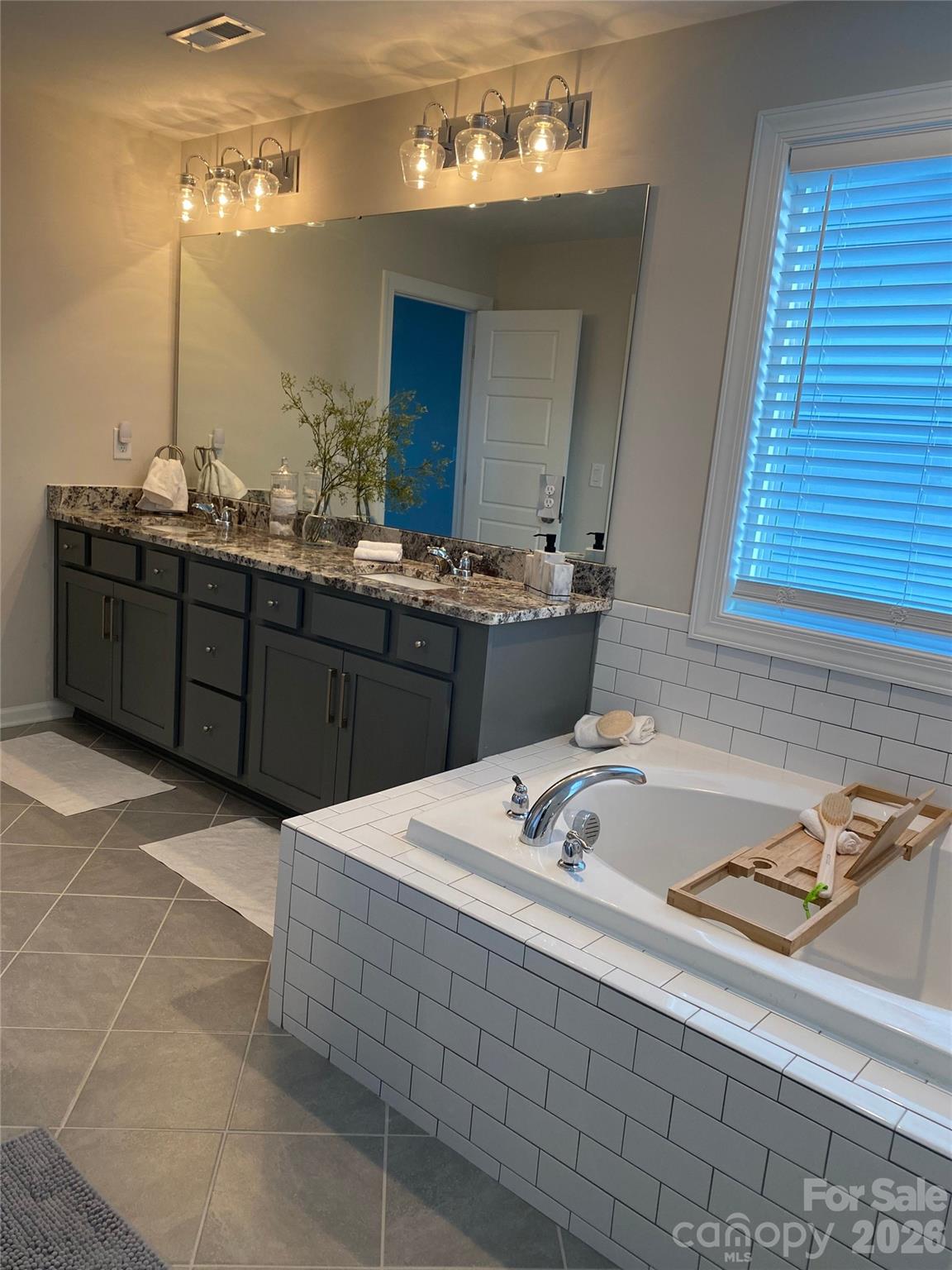 McLean Overlake - Residential