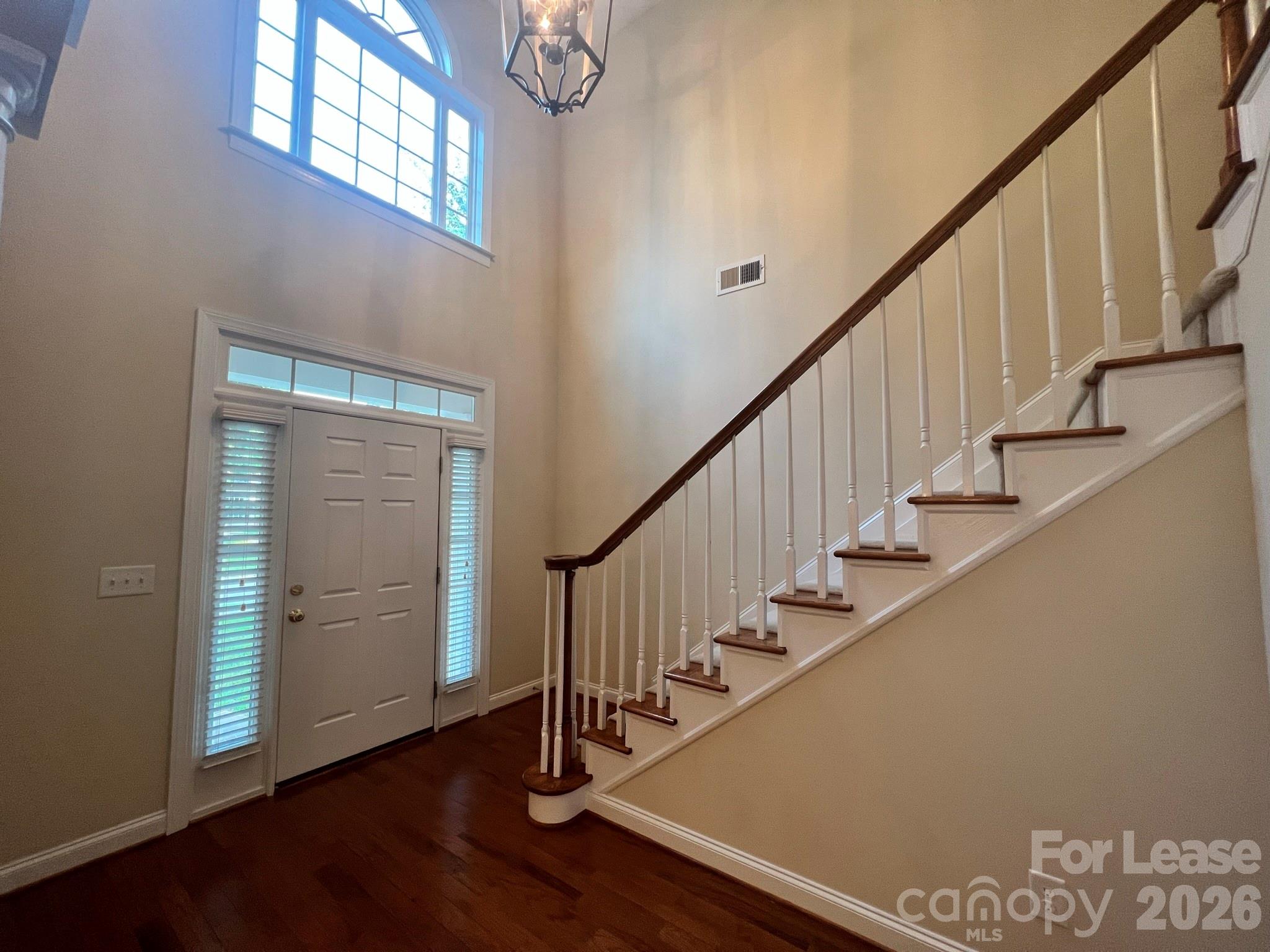 353 E Waterlynn Road