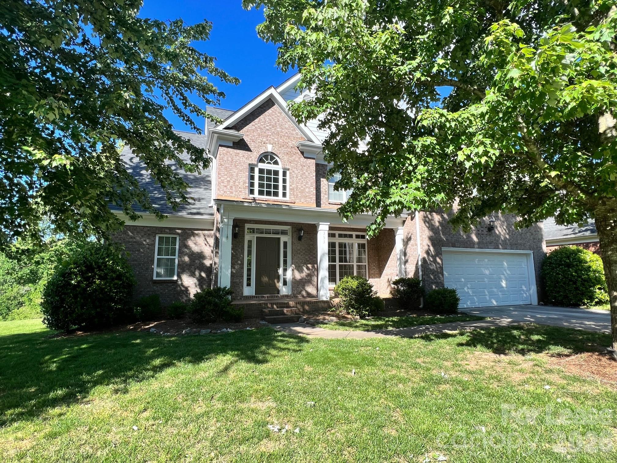 353 E Waterlynn Road