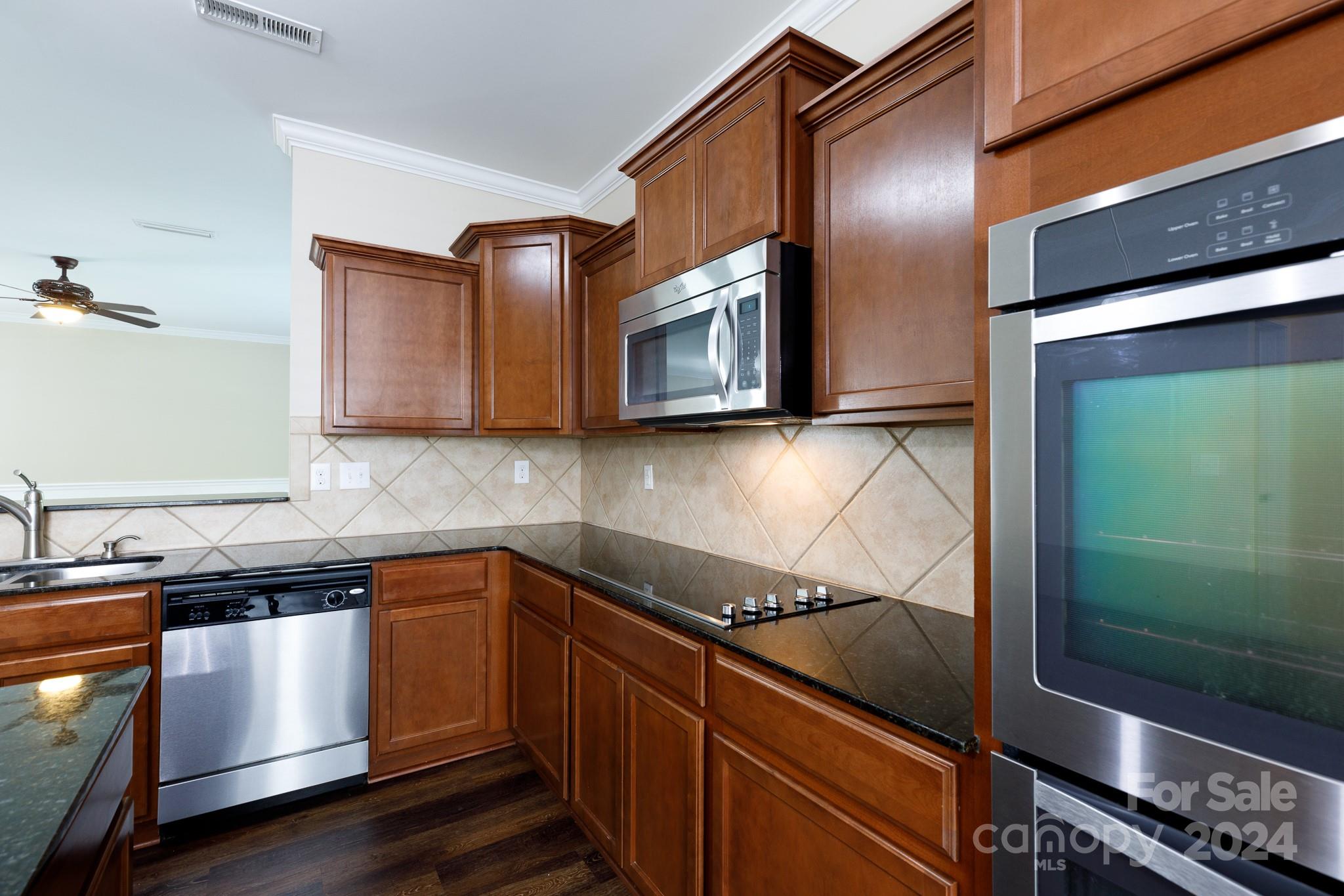 Lake Ridge - Residential