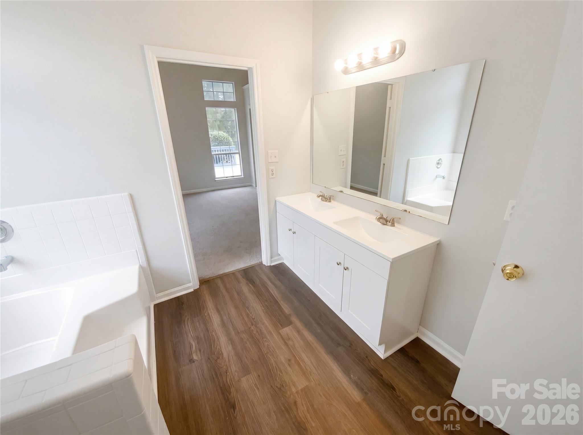 Faires Farm - Residential