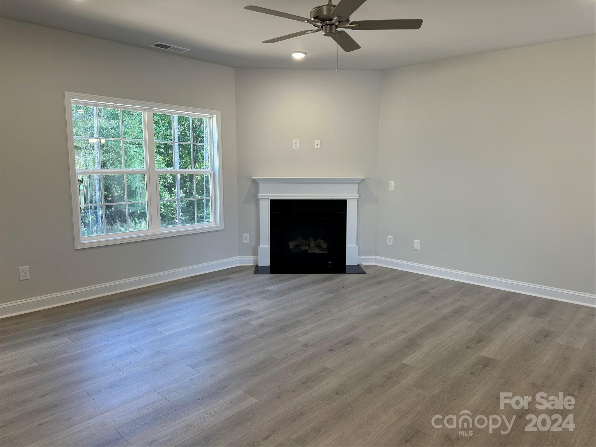 Lauren Pines - Residential