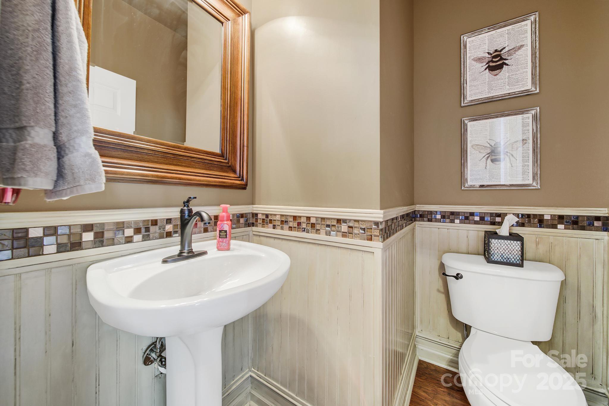 10121 Alexander Martin Avenue