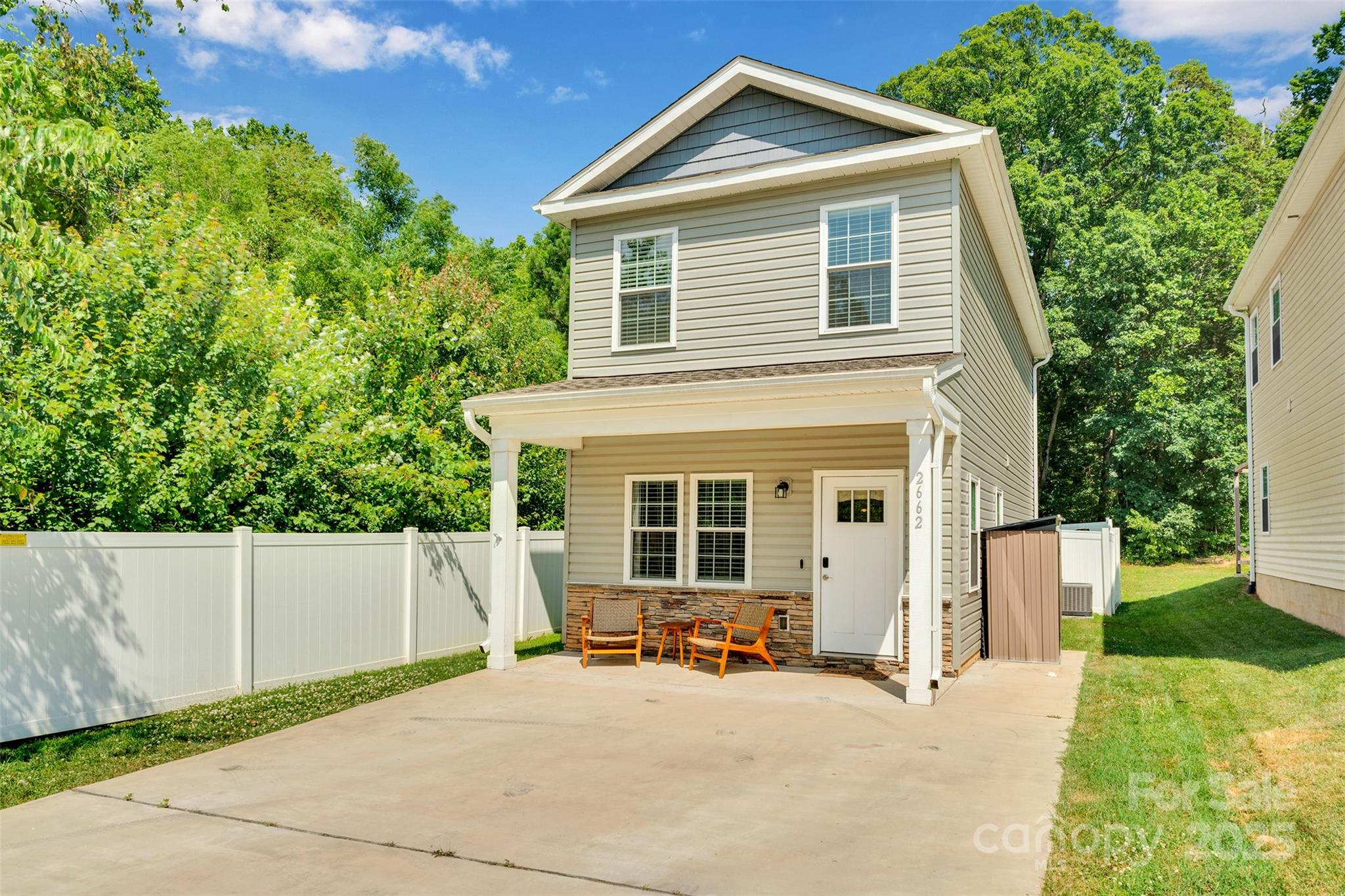 2662 14TH Street NE
