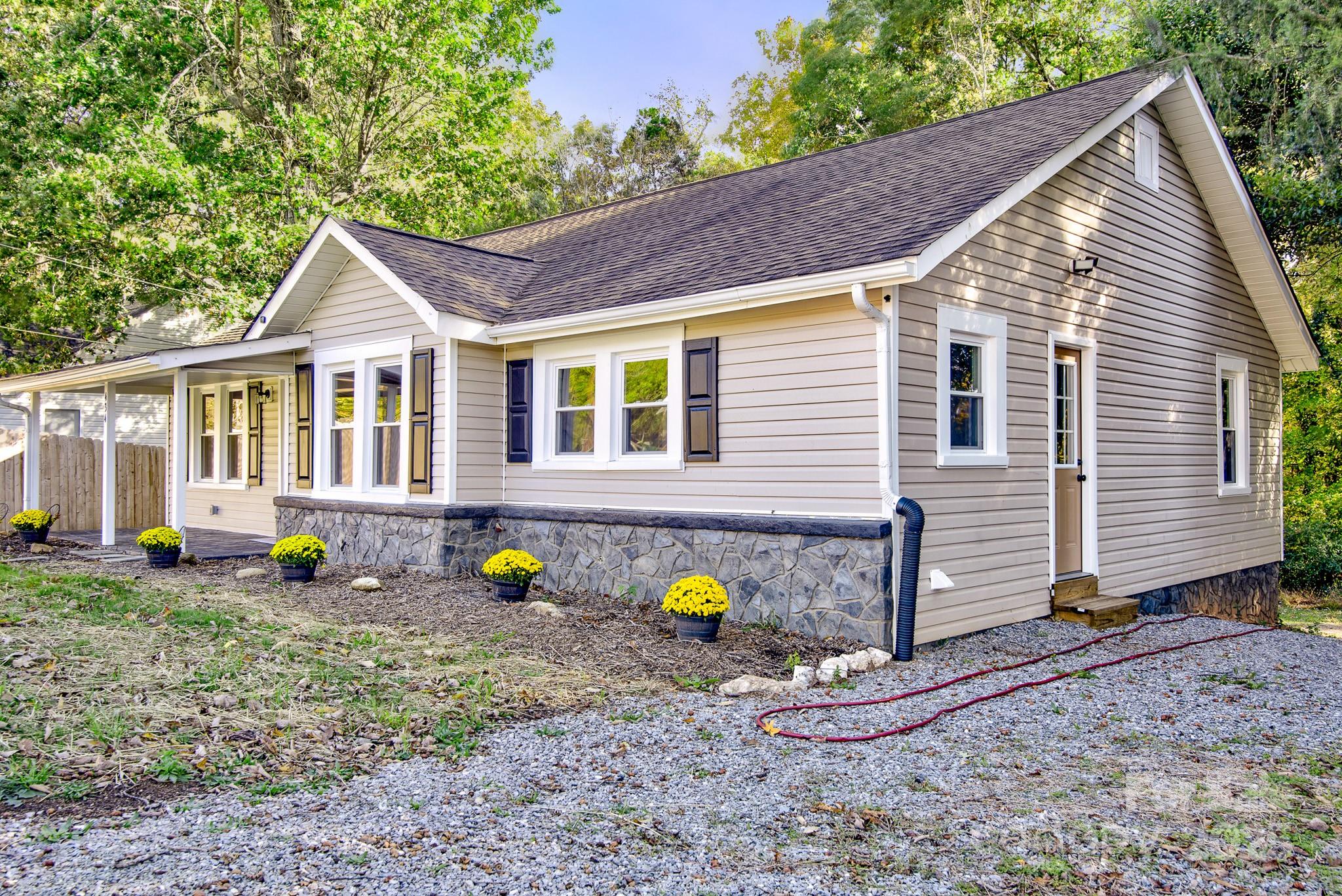 434 E Salisbury Street