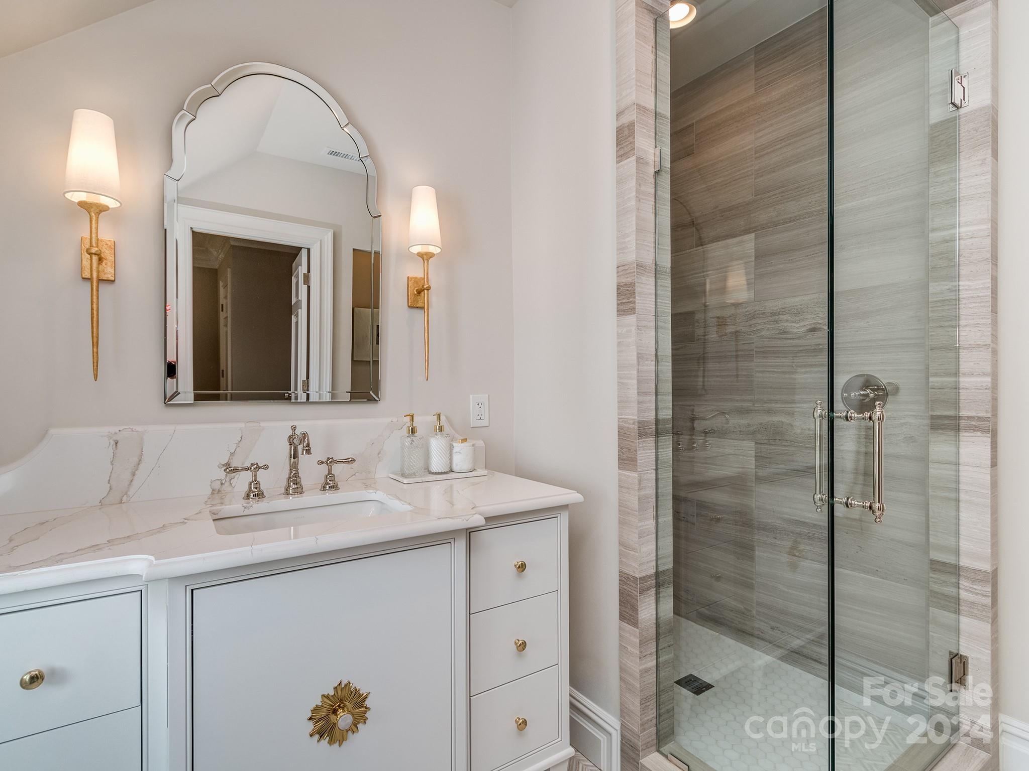 Twin Lakes - Residential