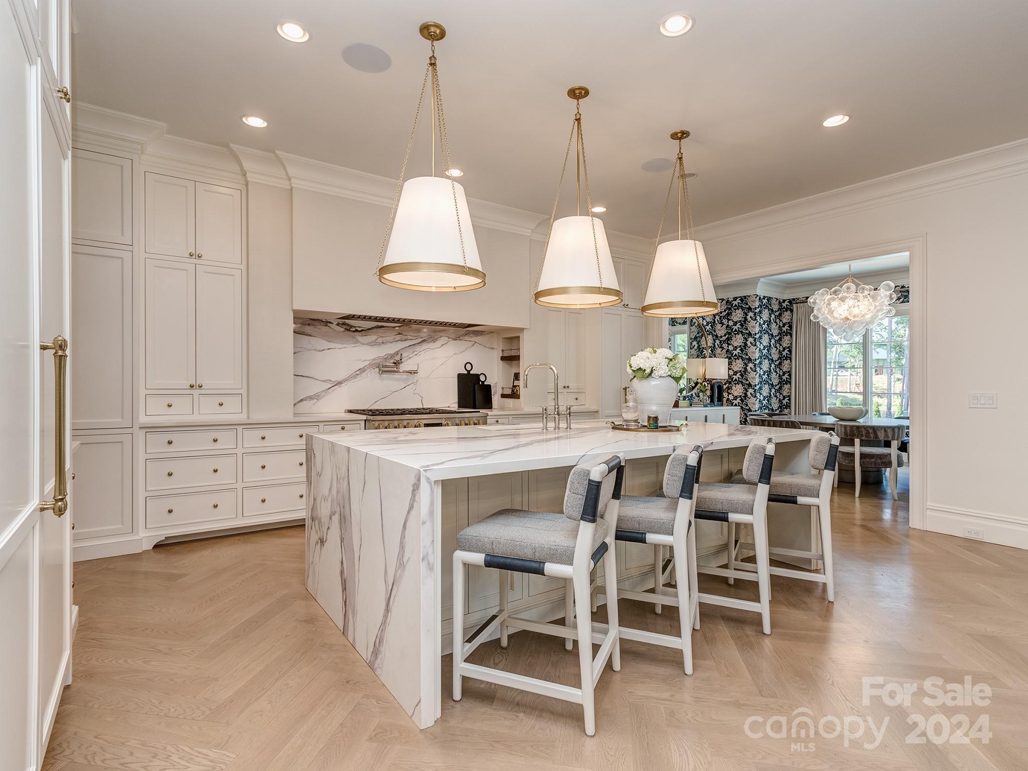 Twin Lakes - Residential