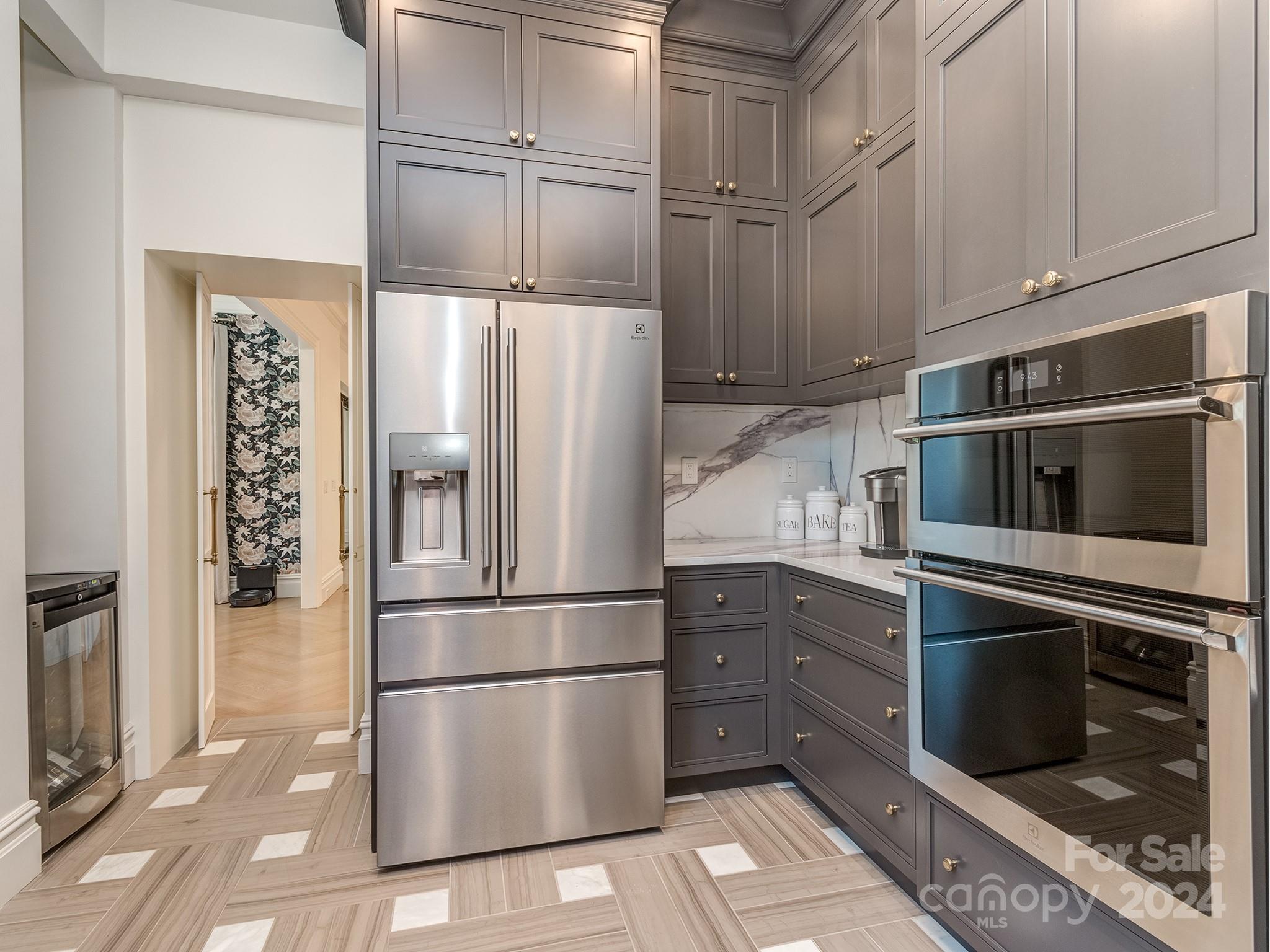 Twin Lakes - Residential