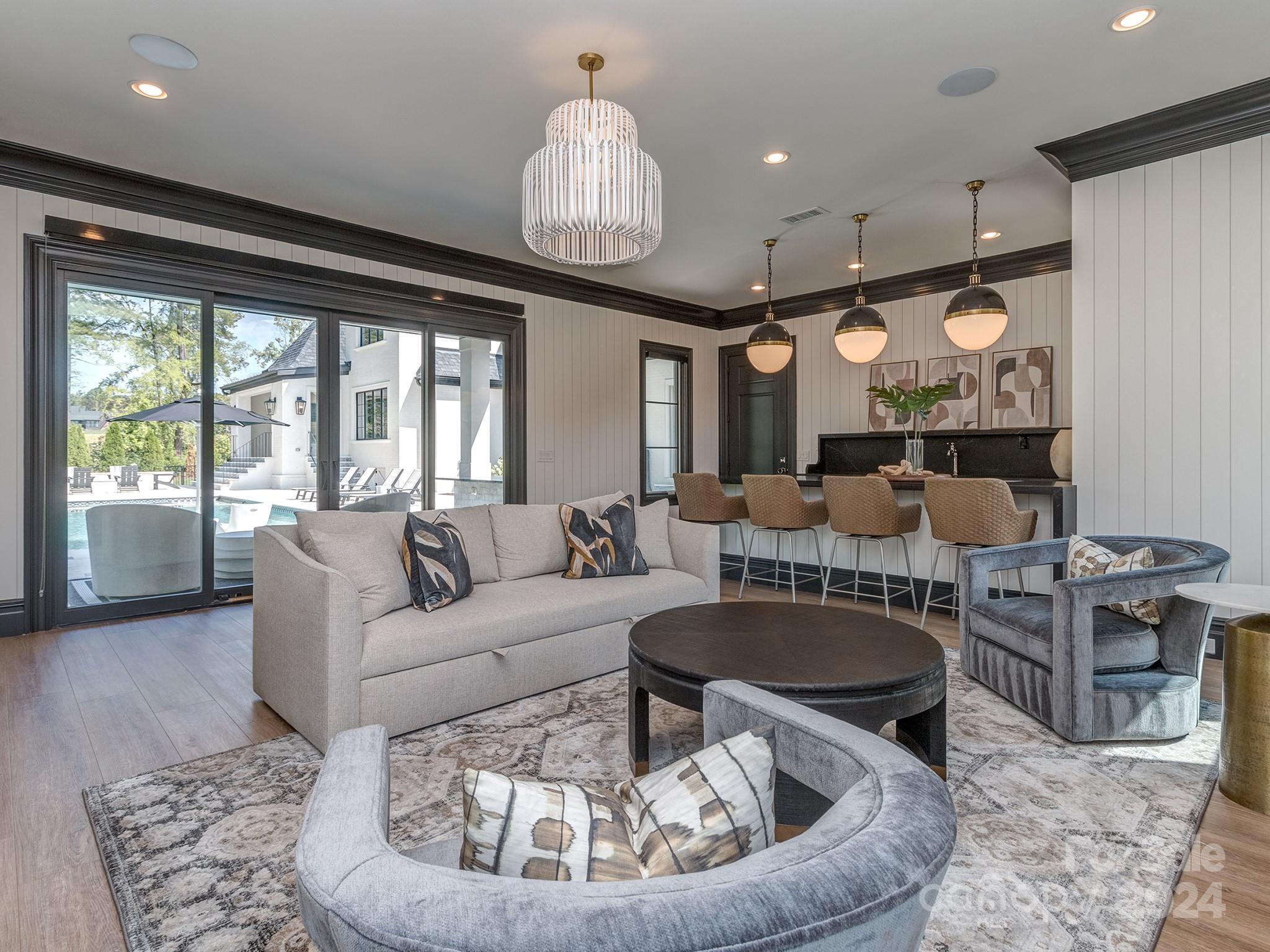 Twin Lakes - Residential