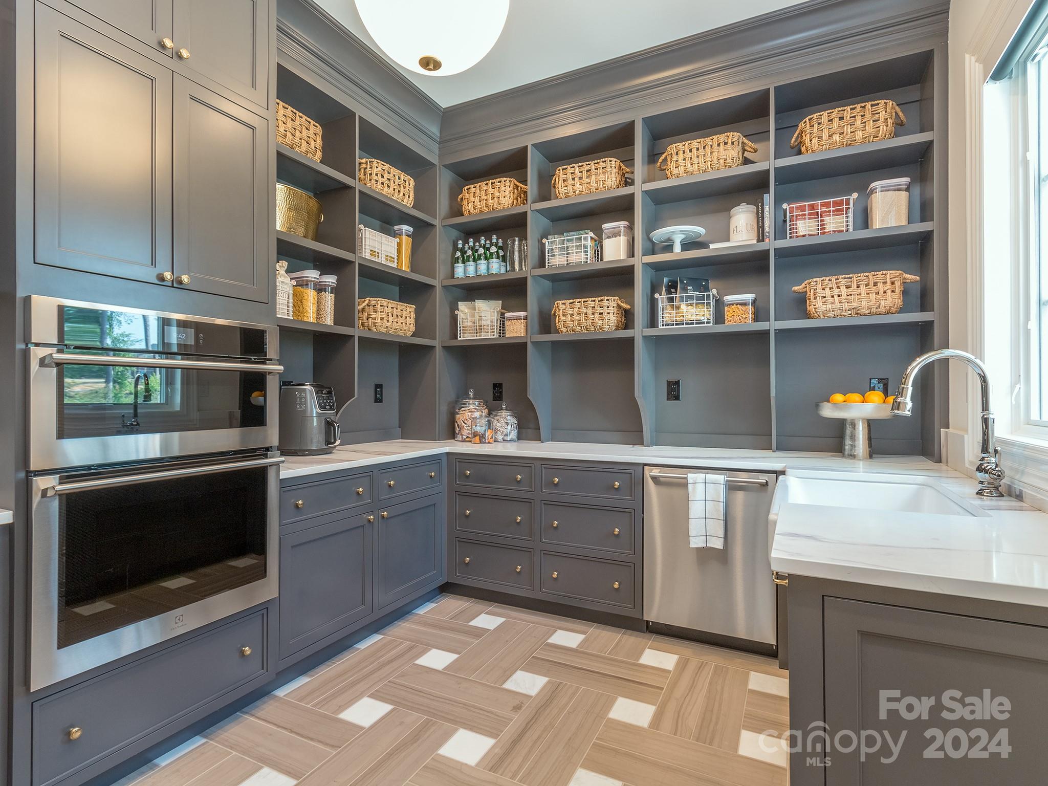 Twin Lakes - Residential