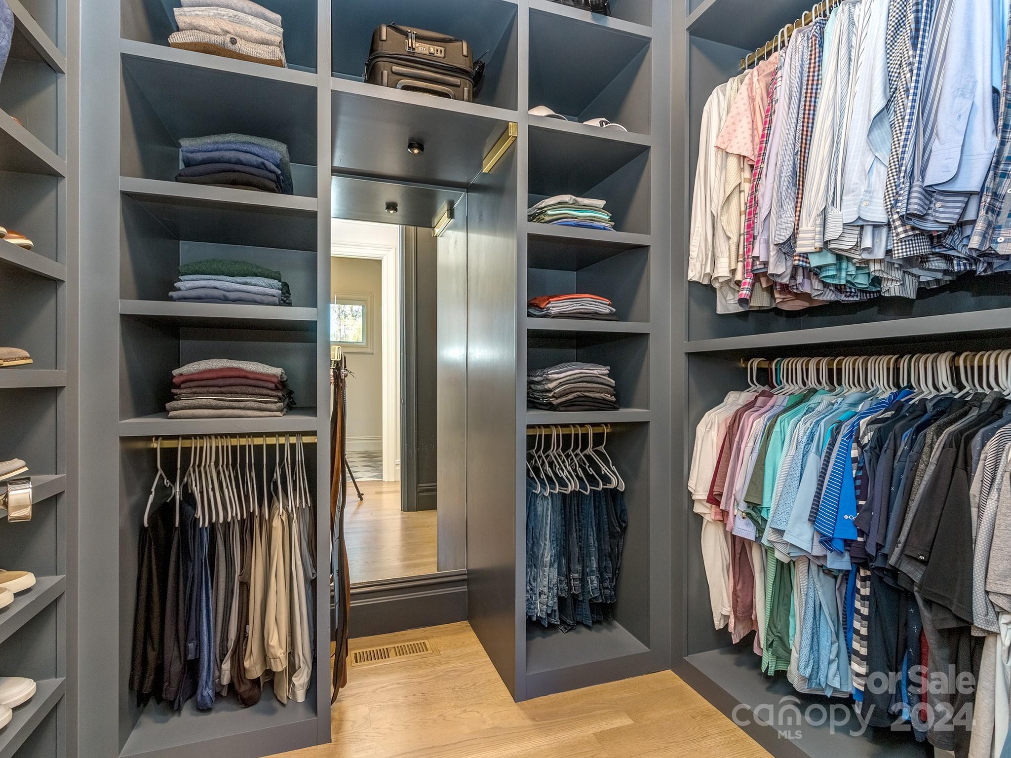 Twin Lakes - Residential