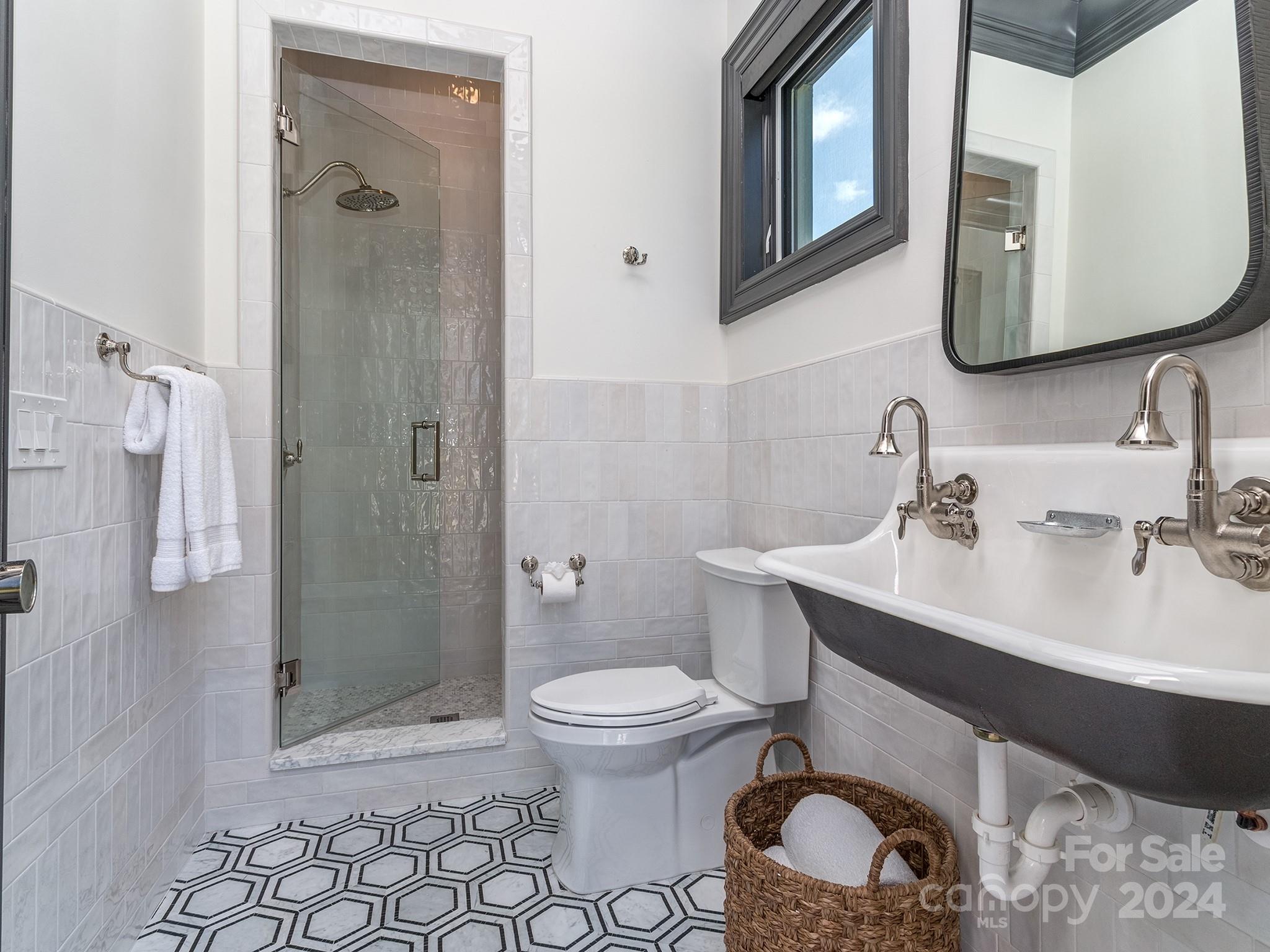 Twin Lakes - Residential