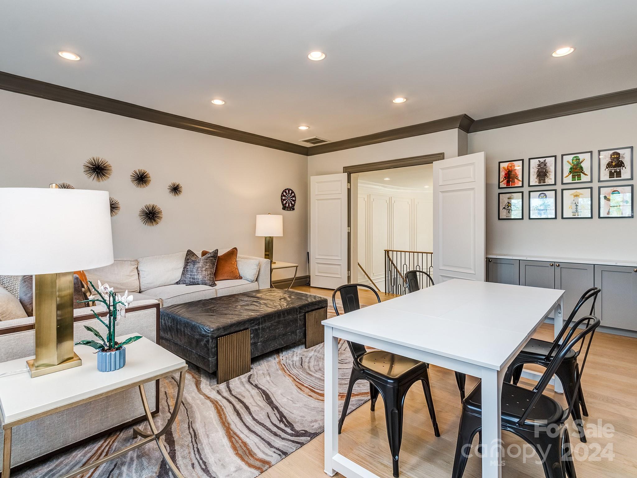 Twin Lakes - Residential