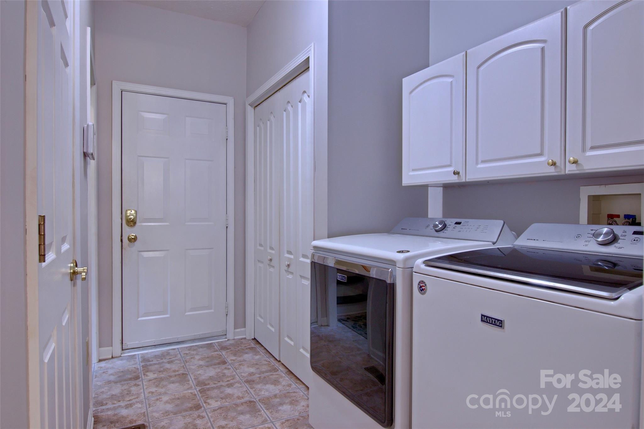 Hearthstone - Residential