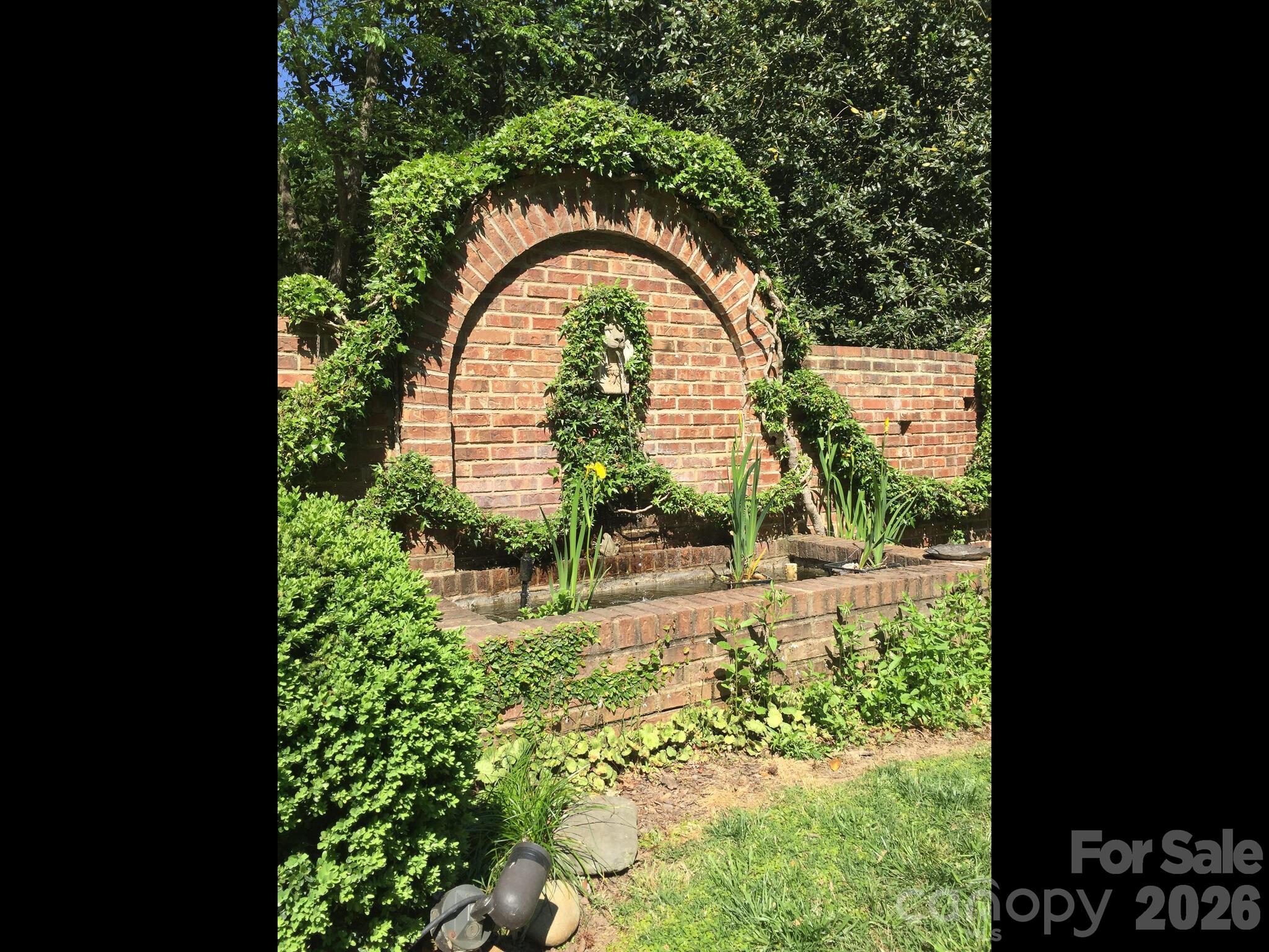 Deering Oaks - Residential