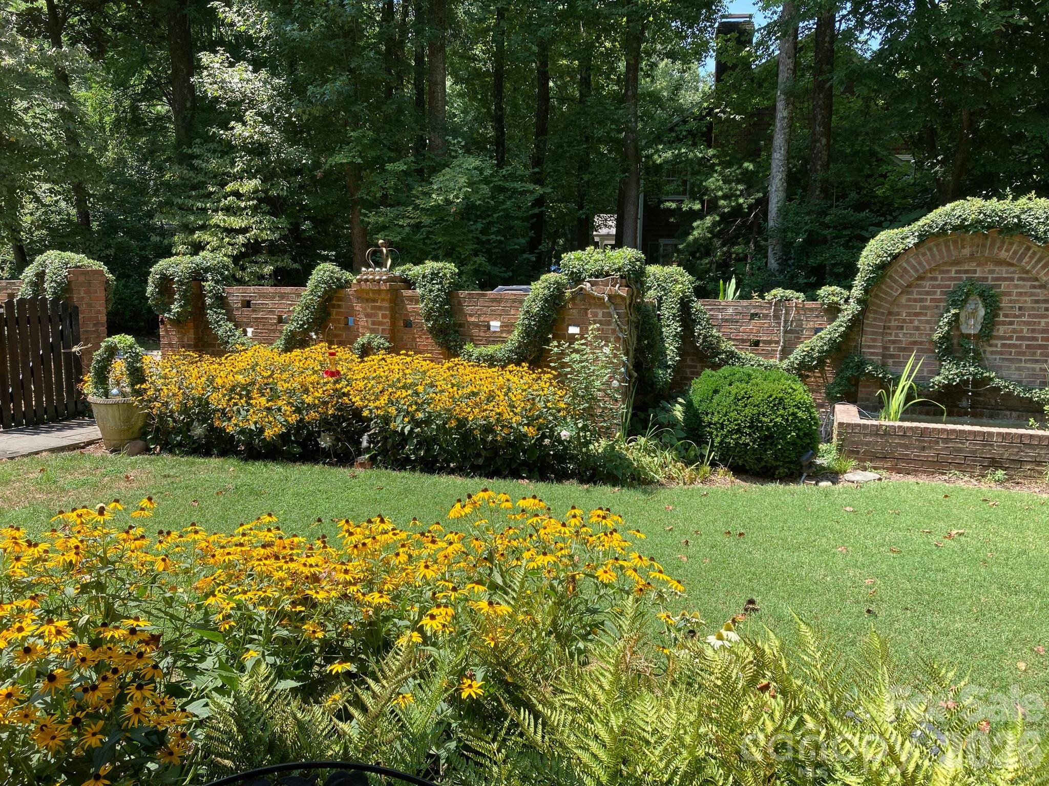 Deering Oaks - Residential