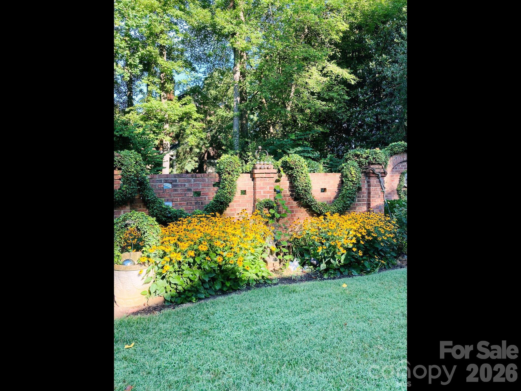 Deering Oaks - Residential