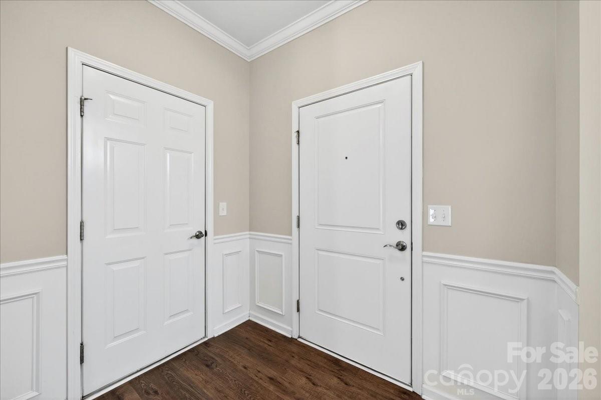 2053 Pine Siskin Court