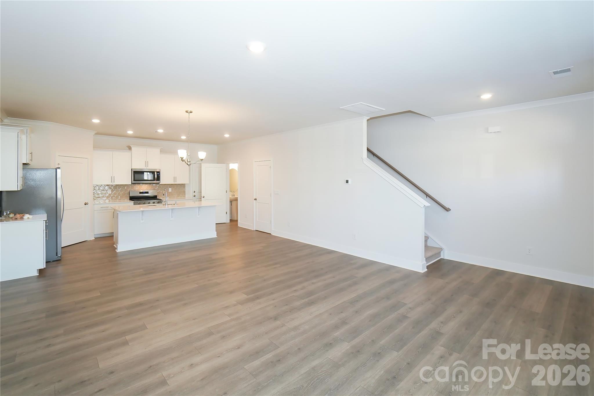 2043 Harlequin Drive