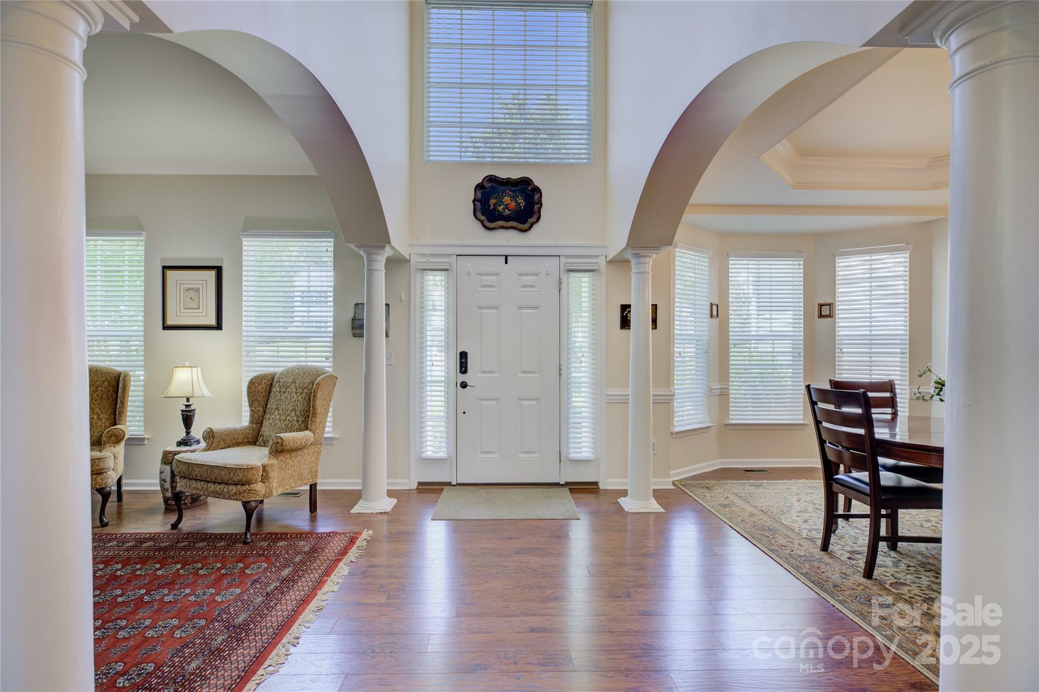 12125 Mountainside Lane