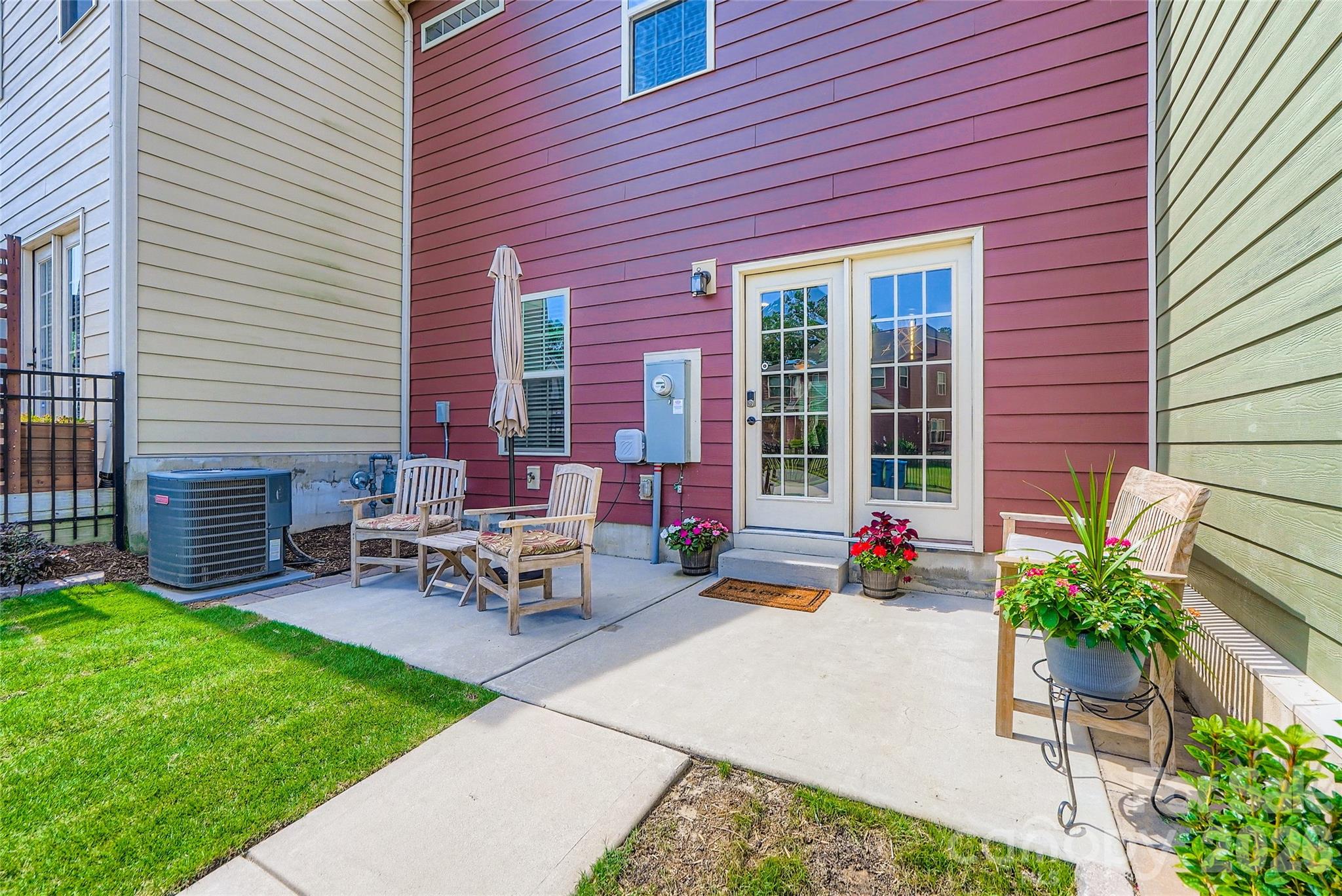 Bryant Park - Residential