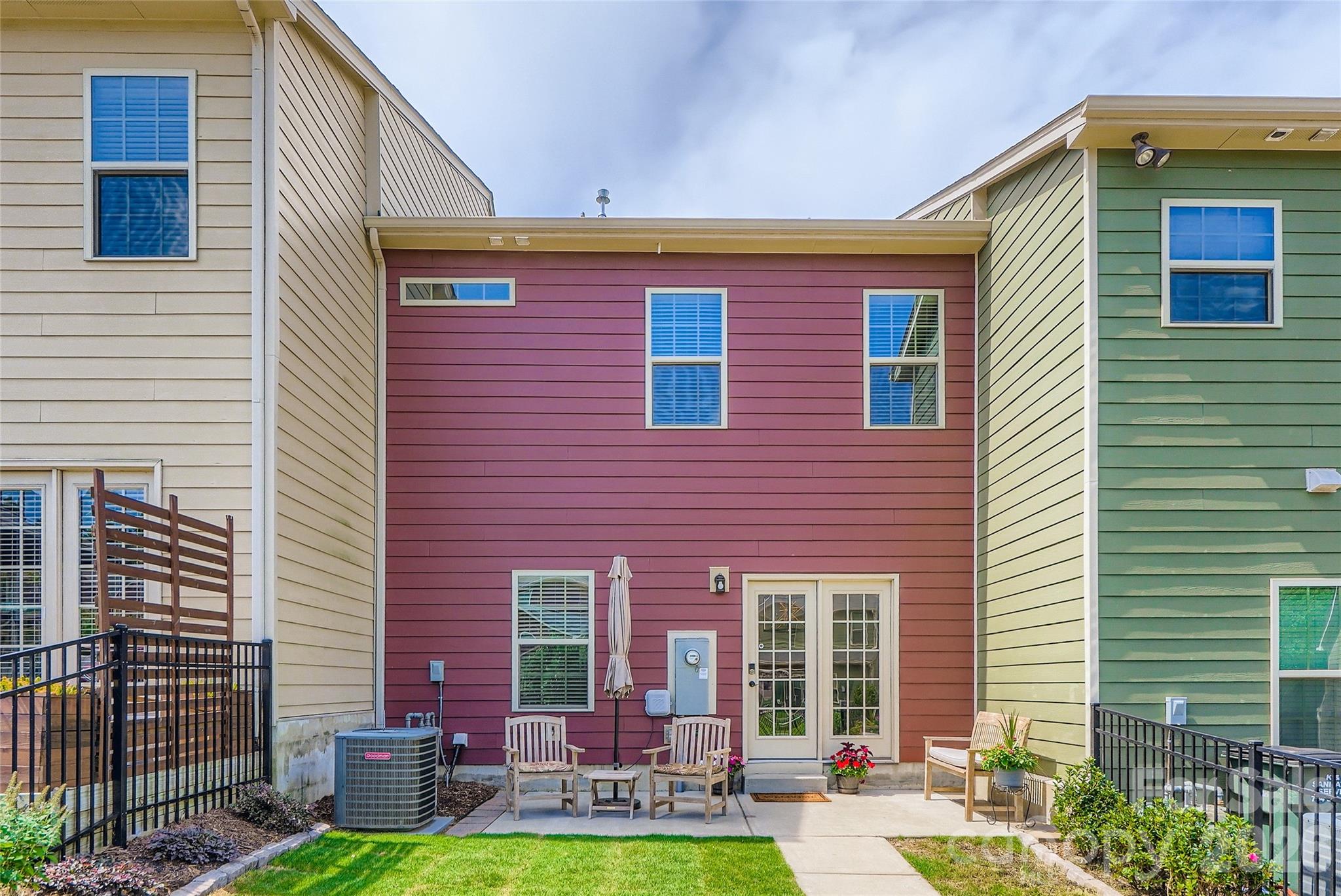 Bryant Park - Residential