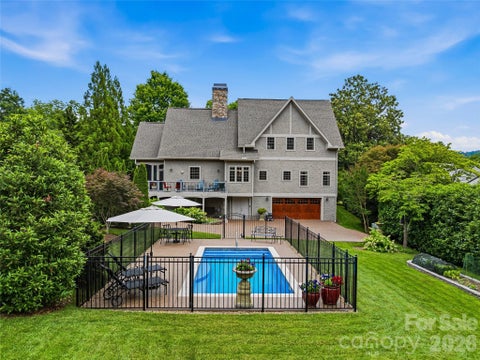 Photo of 76 Edgelawn Road, Asheville, NC 28804 (MLS # 4391400)