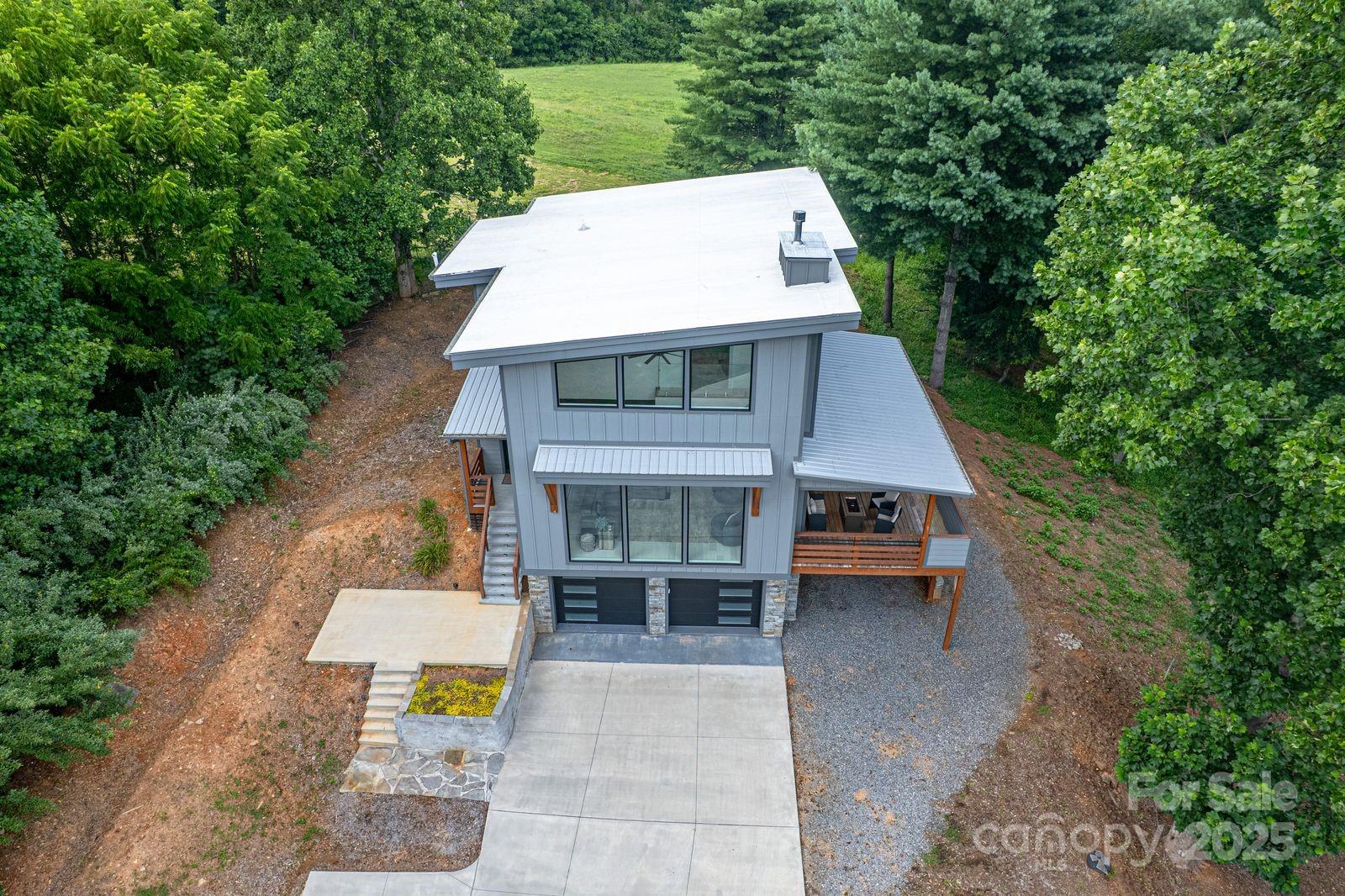 22 Lara Drive