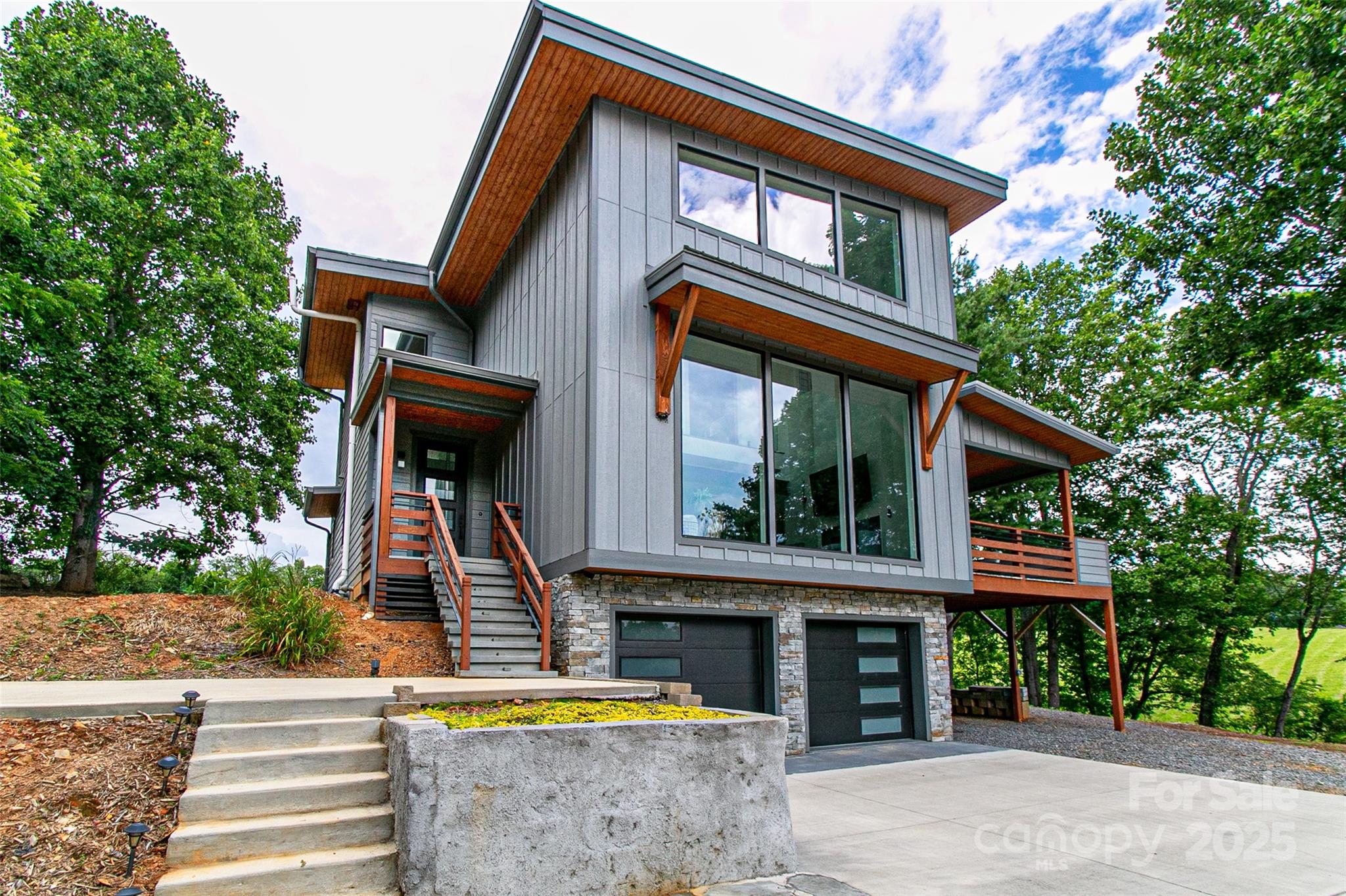 Boyleston Ridge - Residential