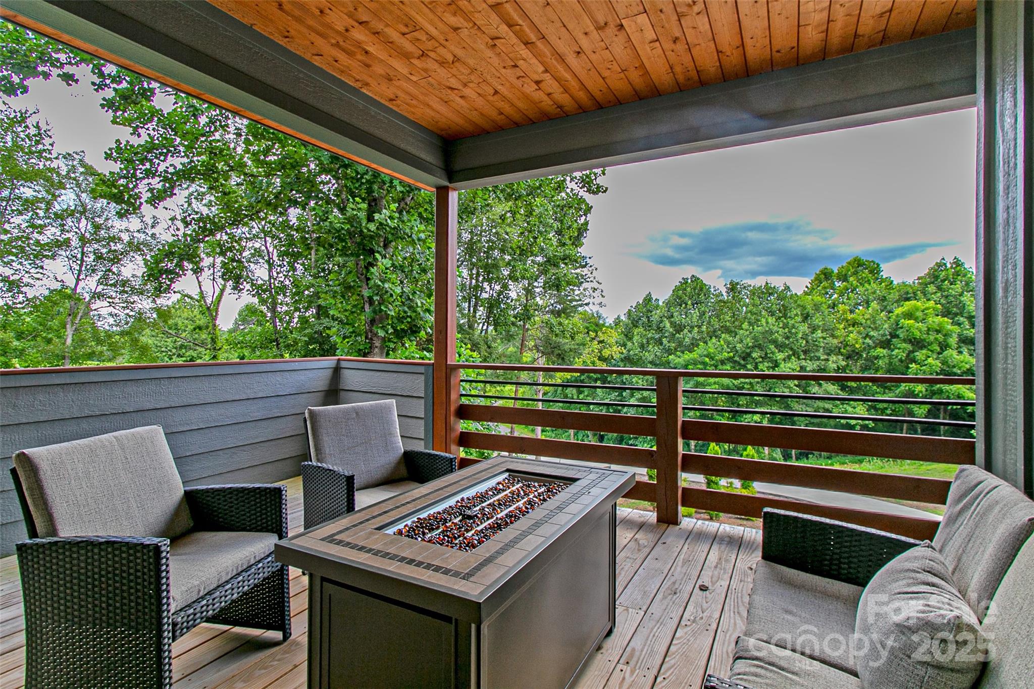 Boyleston Ridge - Residential