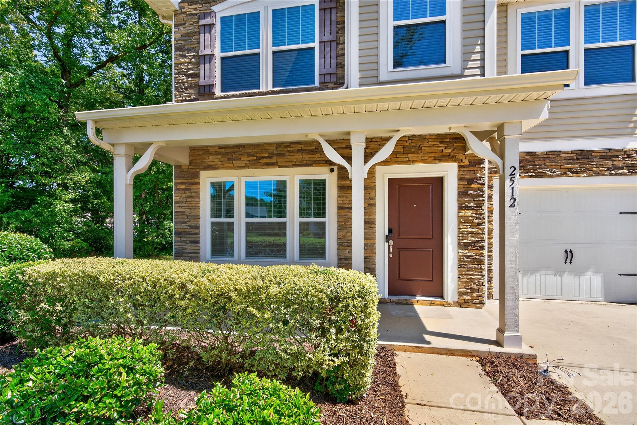 2512 Viburnum Court